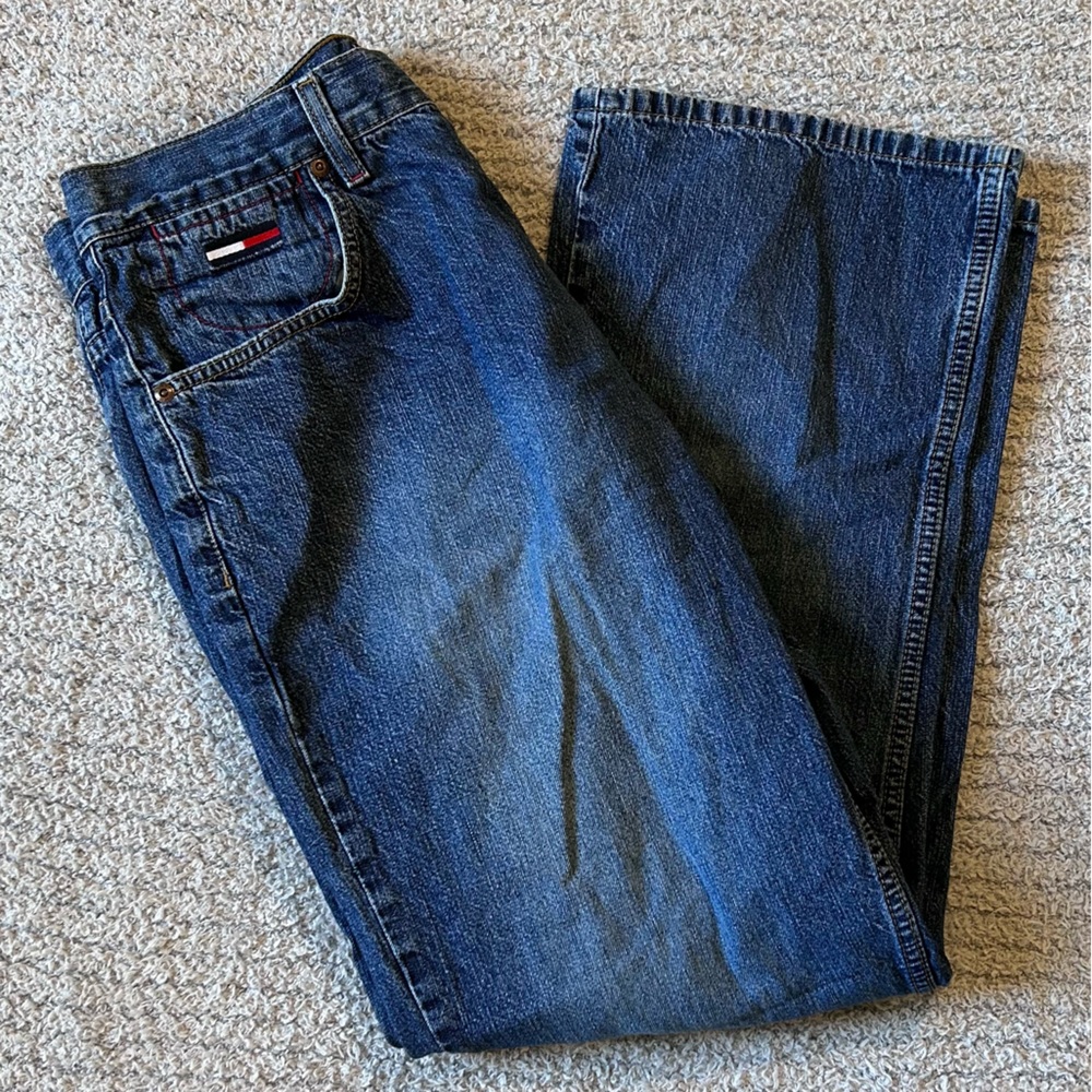 Tommy Hilfiger Men’s Dark Blue Straight Jeans with Signature Flag